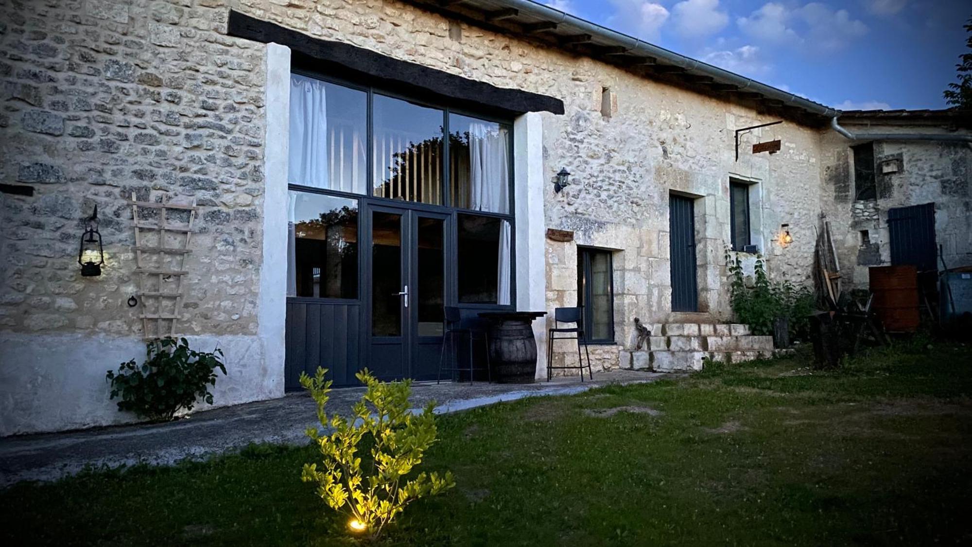 Metairie Des Gacheries Champagne-et-Fontaine Exteriér fotografie
